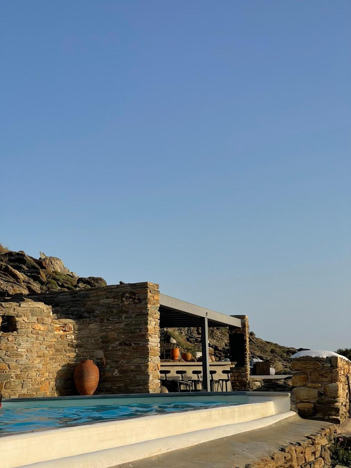 Vega Apartments Tinos Exterior photo